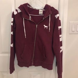 Cute zip-up hoodie!